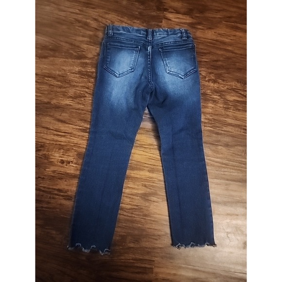 Jordache Girls Jeans Size 6 Blue Stylish Embroidery Low Rise Distressed Skinny - Picture 6 of 7